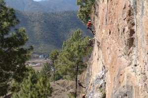 hattiban-rock-climbing